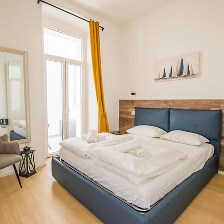 City Oasis Cecilia Trieszt Kültér fotó